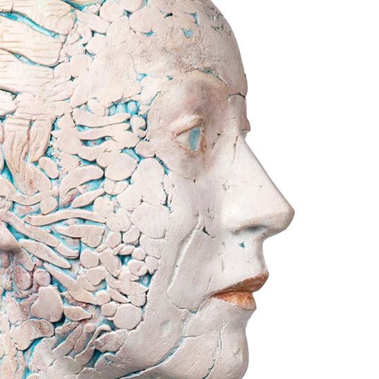 Alice qui revient du Pays des Merveilles